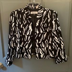 Kasper Size 6 Jacket Black and white print, open front, 3/4 sleeve